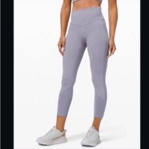 Lululemon ALL THE RIGHT PLACES CROP II *23" in Peri Purple